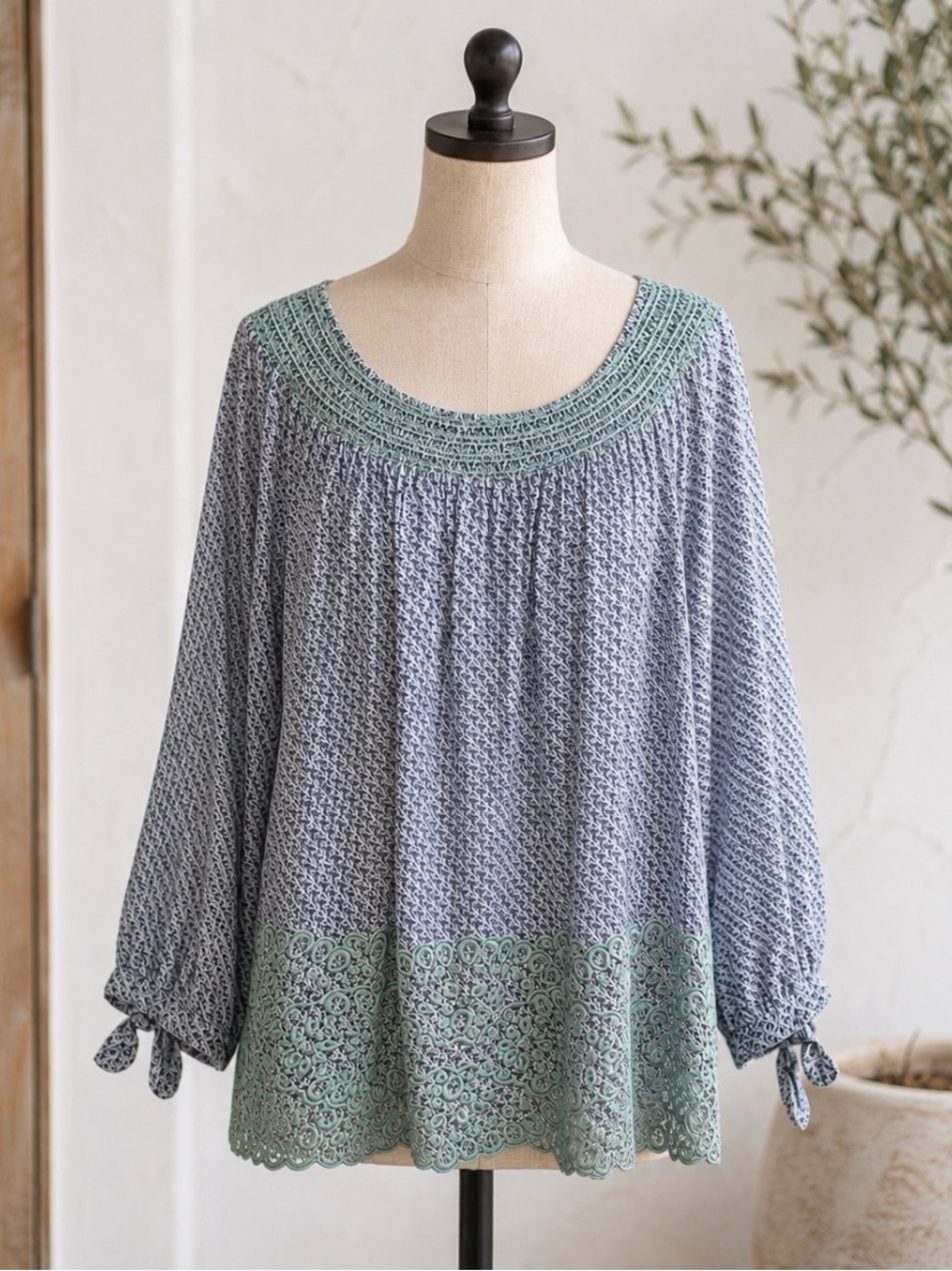 Boho Peasant Blouse Blue Sage Sz M
Embroidered Lace Hem Smocked Yoke Tunic
Top